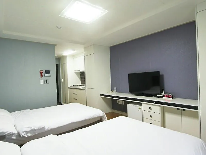 Jeju Airport Hotel 3*,