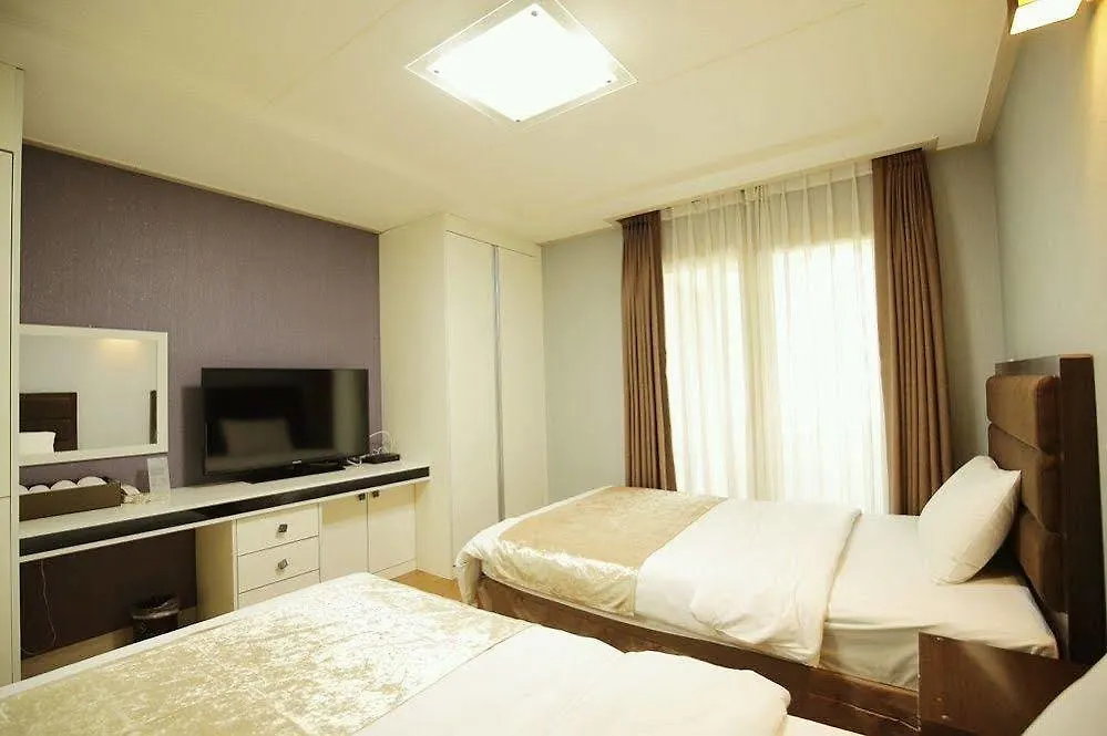 Jeju Airport Hotel